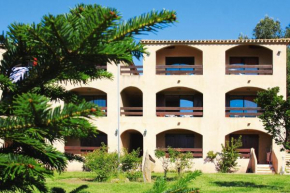 Residence Les Dauphins, apartment with balcony and sea view